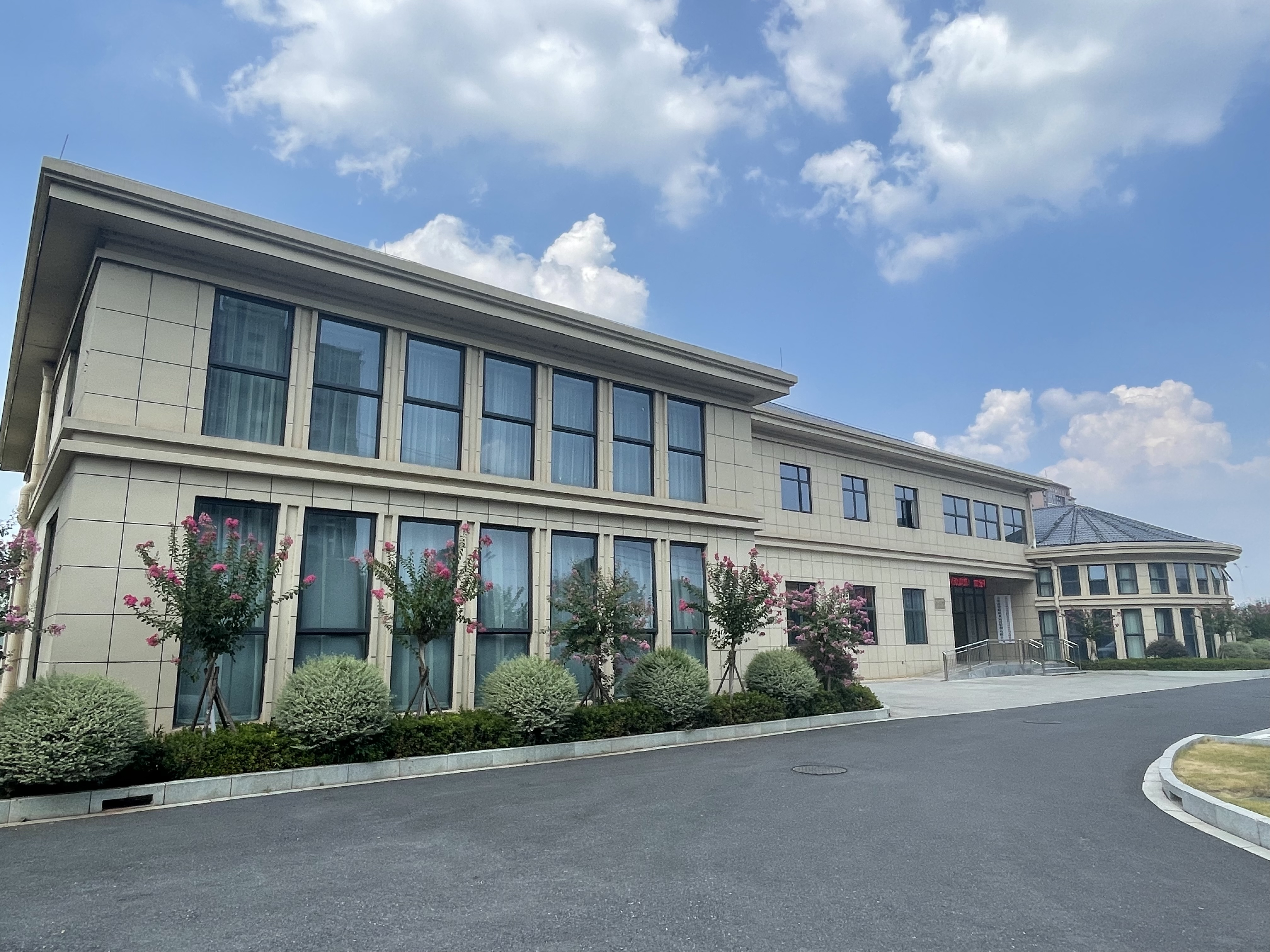 吉安市管廊商業(yè)運(yùn)營(yíng)管理有限公司